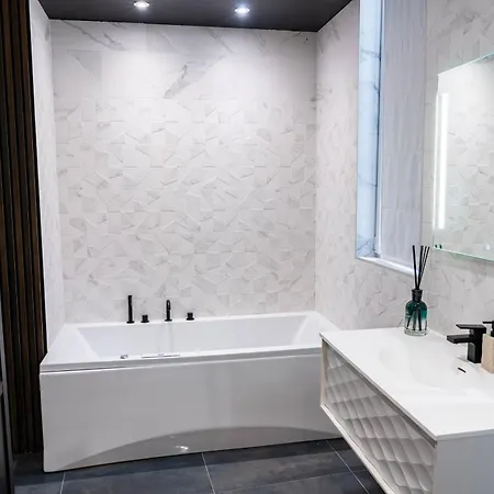 Marguerite - Haussmannien Chic Hyper Centre Appartement *